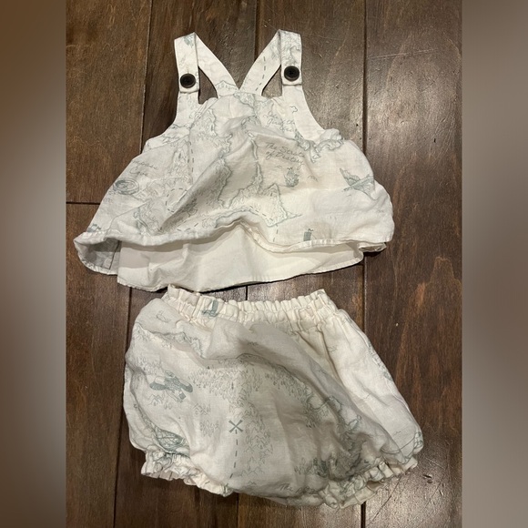 Banana Republic baby two piece outfit - Picture 1 of 5